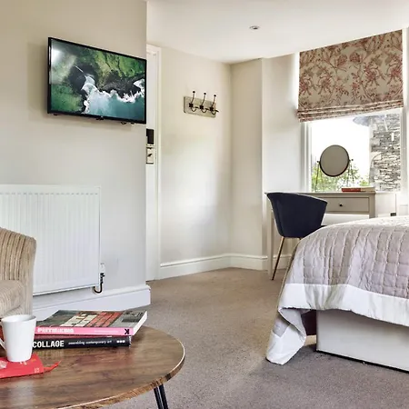 Finest Retreats - Kelsick - Helvellyn Pensjonat 3*